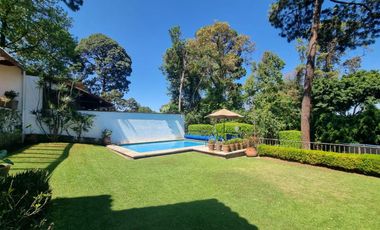 CASA FUNCIONAL Y PRÁCTICA EN VENTA, CENTRO DE AVANDARO