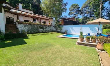 CASA FUNCIONAL Y PRÁCTICA EN VENTA, CENTRO DE AVANDARO