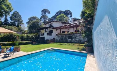 CASA FUNCIONAL Y PRÁCTICA EN VENTA, CENTRO DE AVANDARO