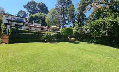 CASA FUNCIONAL Y PRÁCTICA EN VENTA, CENTRO DE AVANDARO