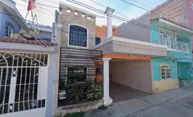 CASA EN COLINDE, ZAPOLITIC, JALISCO. REMATE ADJUDICADO