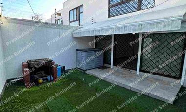 se vende casa en La Reina