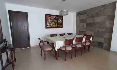 Samborondón sector UESS departamento en venta