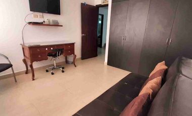 Samborondón sector UESS departamento en venta