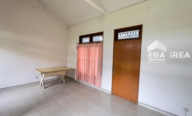 RUMAH DIJUAL DI SOLO KOTA DEKAT SOLO SQUARE MALL, STADION MANAHAN