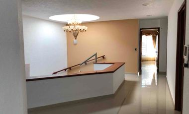 Residencia en Renta en Privado – Lomas de las Américas Norte