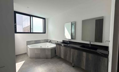 🏡 Casa de 4 recámaras y roof garden en RENTA — ÍCONO, Zibatá, Querétaro