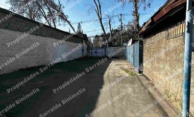 Se Vende amplio terreno en Portales