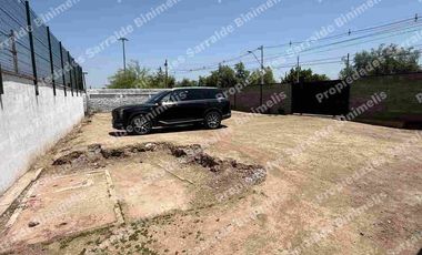 Se Vende Terreno En Av Portales 4577