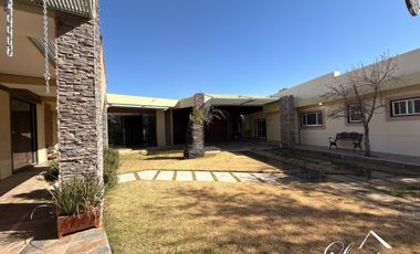 PROPIEDAD DE LUJO EN VENTA 🏡✨ MISIÓN DE LOS LAGOS | IDEAL PARA EVENTOS | ALBERCA Y TERRAZA 💎
