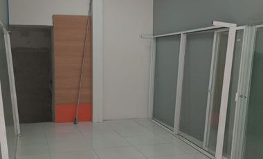 Local en renta, República del Salvador, esquina Simón Bolivar