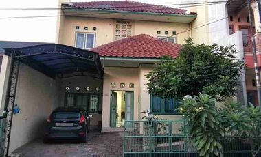 Rumah 2 lantai  1.2 M di pondok Melati LT 130 LB 108 semi furnished dekat tol jatiwarna