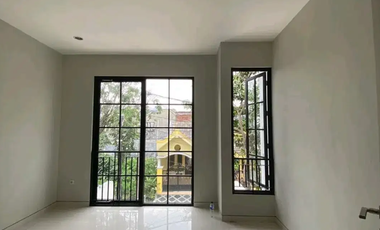 RUMAH 2 LANTAI MURAH DI TENGAH KOTA SIDOARJO PERUMAHAN PONDOK MUTIARA