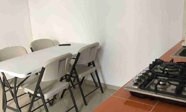 VENDO PROPIEDAD PARA INVERCIONISTA CON TRES DEPARTAMENTOS Y CUATRO LOCALES COMECIALES