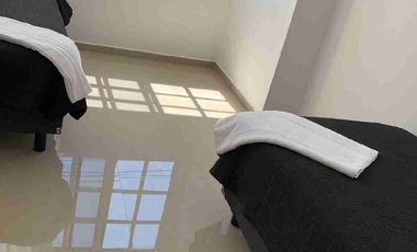 VENDO PROPIEDAD PARA INVERCIONISTA CON TRES DEPARTAMENTOS Y CUATRO LOCALES COMECIALES