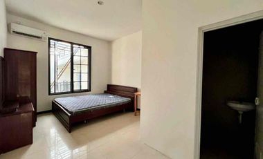 Dijual Cepat Rumah Kost Aktif Dharmahusada