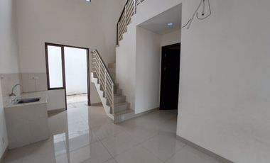 Disewakan Cepat Rumah Kosongan Siap Huni Cluster Shinano, Jakarta Garden City, Cakung, 030