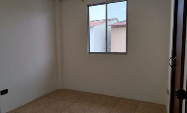Casa de alquiler en la Urbanización Metrópolis 2, ave Narcisa de Jesús.