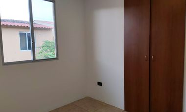 Casa de alquiler en la Urbanización Metrópolis 2, ave Narcisa de Jesús.