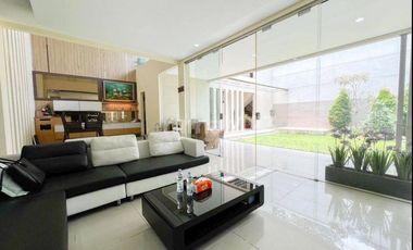 RUMAH MEWAH CLUSTER EKSLUSIF LINGKUNGAN ASRI NYAMAN DI TAMAN KOPO INDAH 3 TKI3 BANDUNG