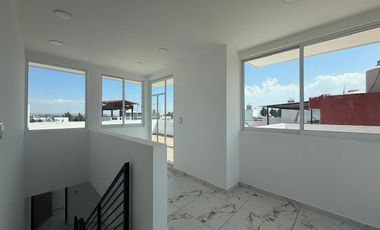 EXCELENTE VIVIENDA RESIDENCIAL ACUITLAPILCO, TLAXCALA