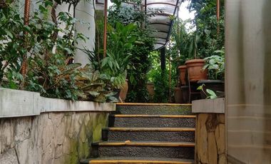 RUMAH DIJUAL DI KUNINGAN SETIABUDI DALAM CLUSTER FASILITAS PRIVATE POOL