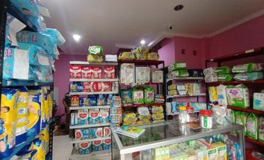 Ruko di Ciracas, Jakarta Timur.