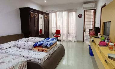 JUAL DAN SEWA RUMAH LUX