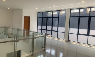 RUMAH BARU MEWAH LINGKUNGAN ASRI NYAMAN SIAP HUNI DI CIPAGANTI BANDUNG