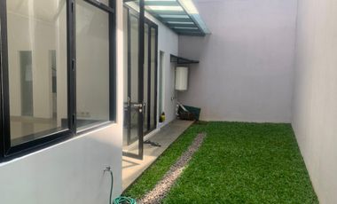 RUMAH BARU MEWAH LINGKUNGAN ASRI NYAMAN SIAP HUNI DI CIPAGANTI BANDUNG