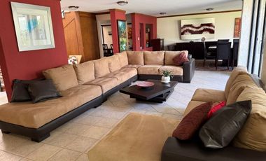 Preciosa, amplia y funcional casa en venta en San Mateo