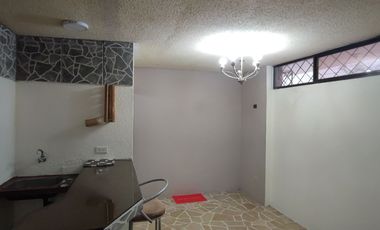 Casa renovada en venta, Los Esteros