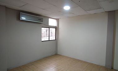 Casa renovada en venta, Los Esteros