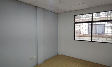 Casa renovada en venta, Los Esteros