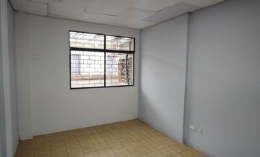 Casa renovada en venta, Los Esteros