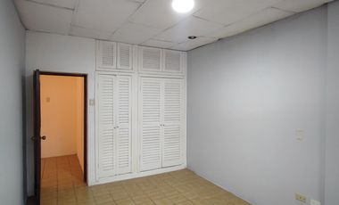 Casa renovada en venta, Los Esteros