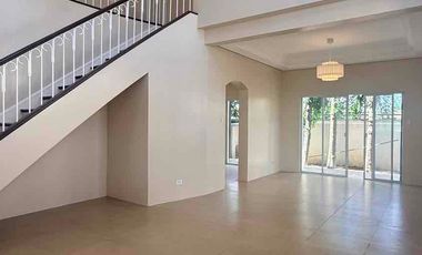 Townhouse FOR LEASE