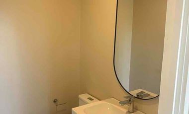 Townhouse FOR LEASE
