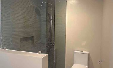 Townhouse FOR LEASE