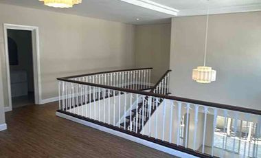 Townhouse FOR LEASE