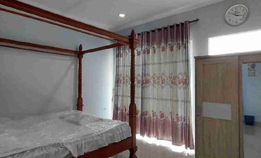 Rumah Amanda full furnish KT 3 dan KM 2 muat 2 mobil (carport dan garasi)