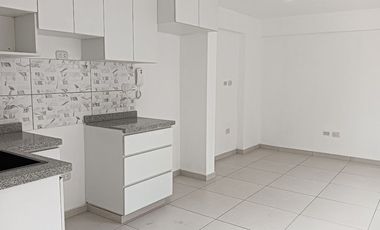 Triplex de estreno cerca de Alisos con Canta Callao