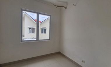 Dijual dan Disewa Rumah Cluster Thames Jgc – Hadap Taman, Adem & Sudah Renovasi Belakang! (030)