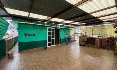 CASA CON LOCALES COMERCIALES EN VENTA EN CUAUTEPEC