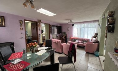 CASA CON LOCALES COMERCIALES EN VENTA EN CUAUTEPEC