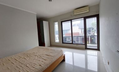 Dijual rumah 2 lantai siap huni dalam cluster eksklusif di Jakarta Timur