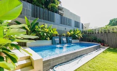 128M Fully Furnished Brand New Modern House & Lotw/6BR in Moonwalk Paranaque For Sale  LSS