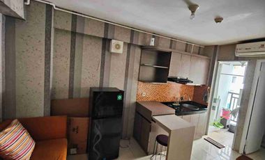 Sewa tahunan murah 2BR apartemen Bassura City furnished