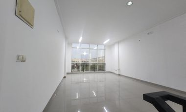 Sewa Ruko Golf Island lokasi bagus dekat area pagi sore siap pakai