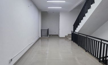 Sewa Ruko Golf Island lokasi bagus dekat area pagi sore siap pakai
